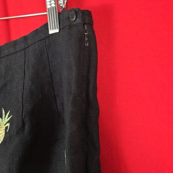 TALBOTS VINTAGE Linen Fruit Embroidered Cropped Pants Black Size 12P Lagenlook - Picture 2 of 10